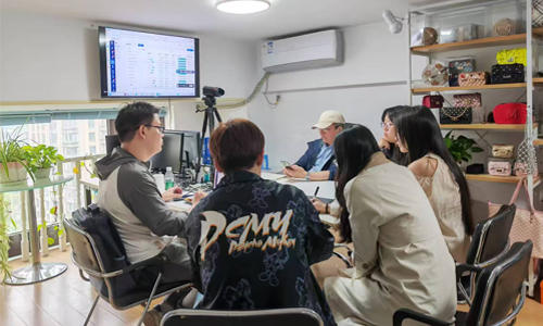 Shine Era Enhances Team Expertise with Professional Training Program